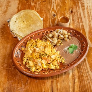 Migas & Huevos
